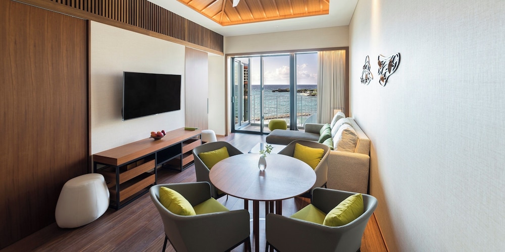 Hyatt Regency Seragaki Island Okinawa 63/72