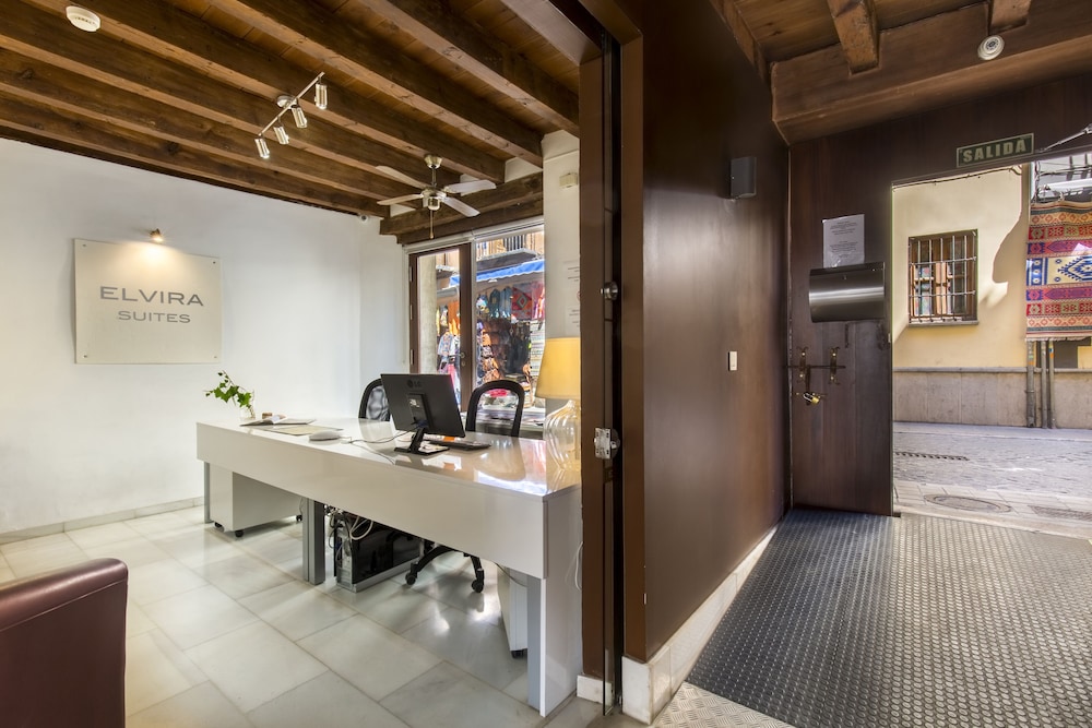 Comet Suites Elvira 45/62