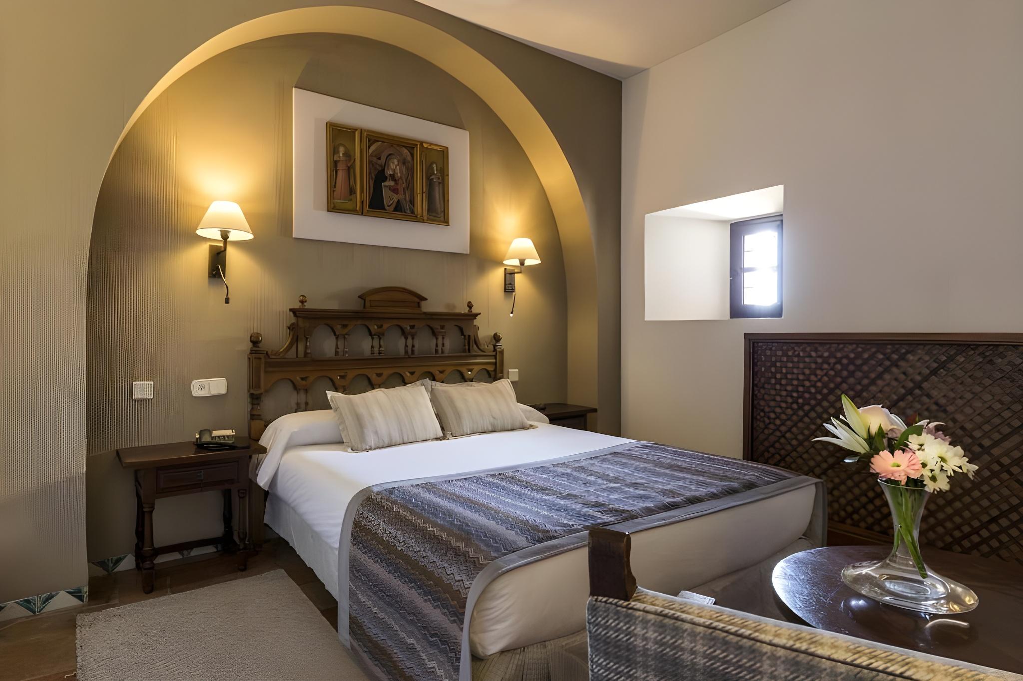 غرفة قياسية، Parador de Siguenza 3/3