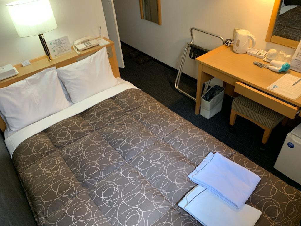 Semi Room, Standard, Semi Double Bed, Smoking