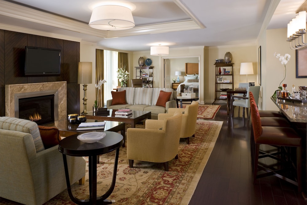 St Regis Hotel 27/33