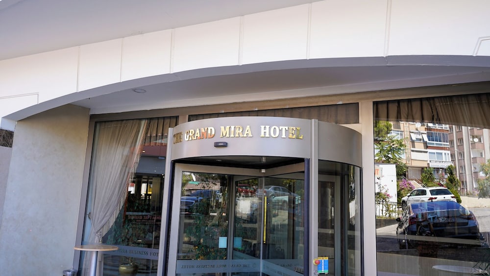 The Grand Mira Hotel 3/50