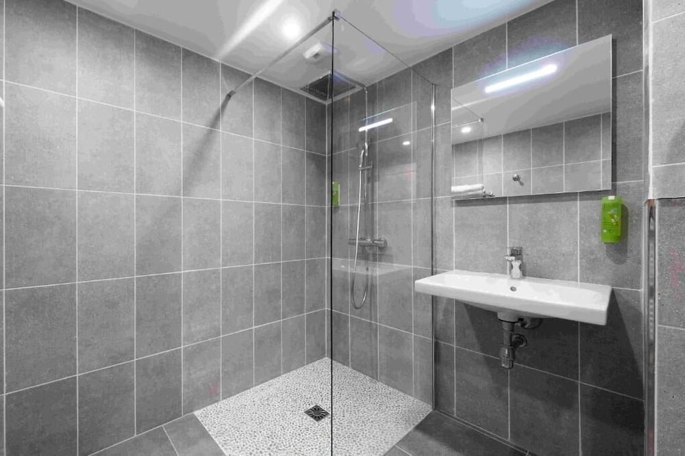 Standard, 3 Beds, Kitchenette