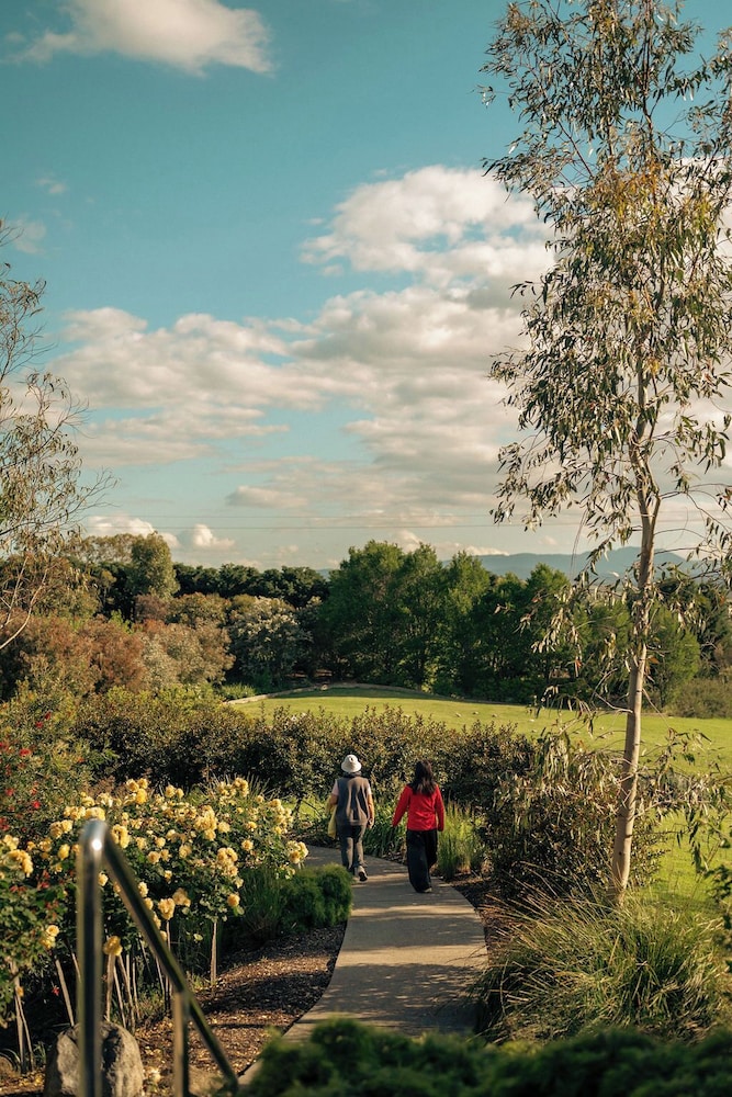 Balgownie Estate Vineyard Resort Spa 66/72