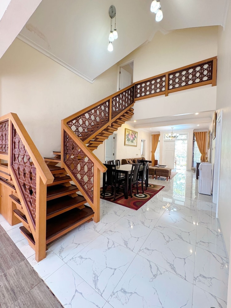 Eton Asia Kota Bunga Villas 7/48