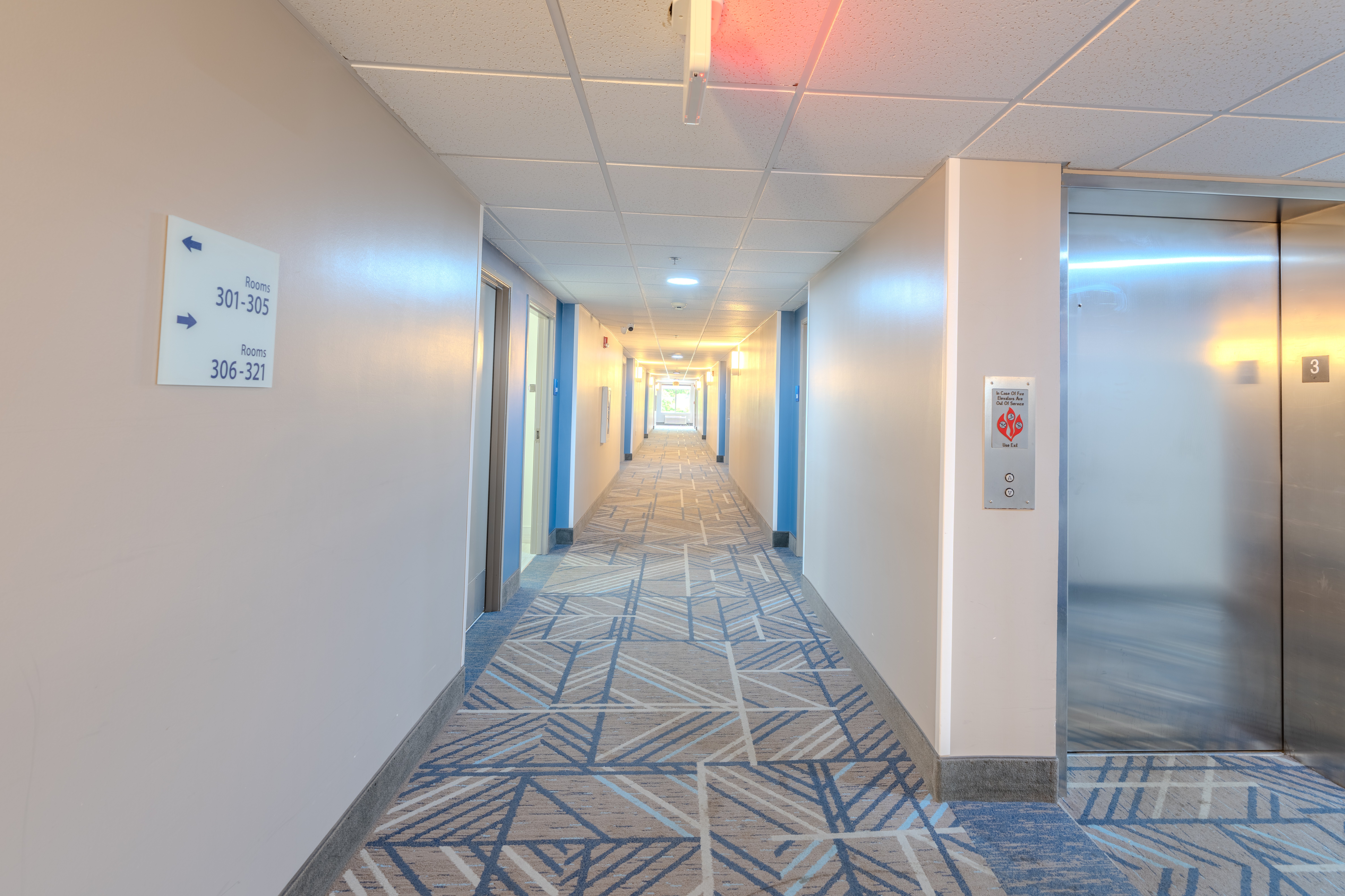 Holiday Inn Express Hotel And Suites Christiansburg 29/57