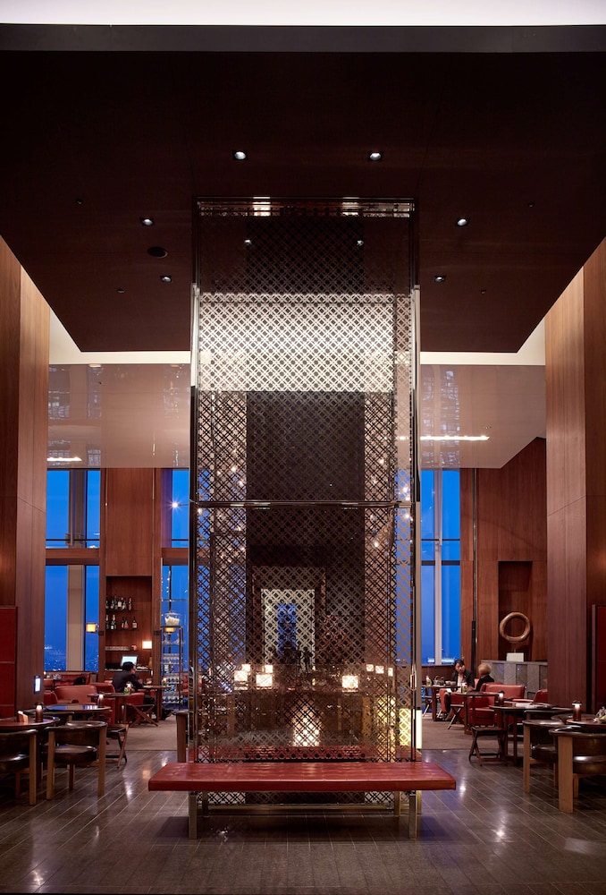 Andaz Tokyo Toranomon Hills 34/69
