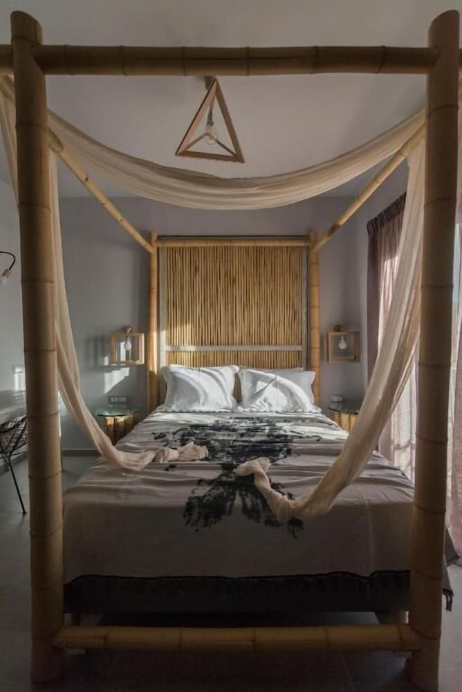 Kanathos Pigi Nafplio 7/50