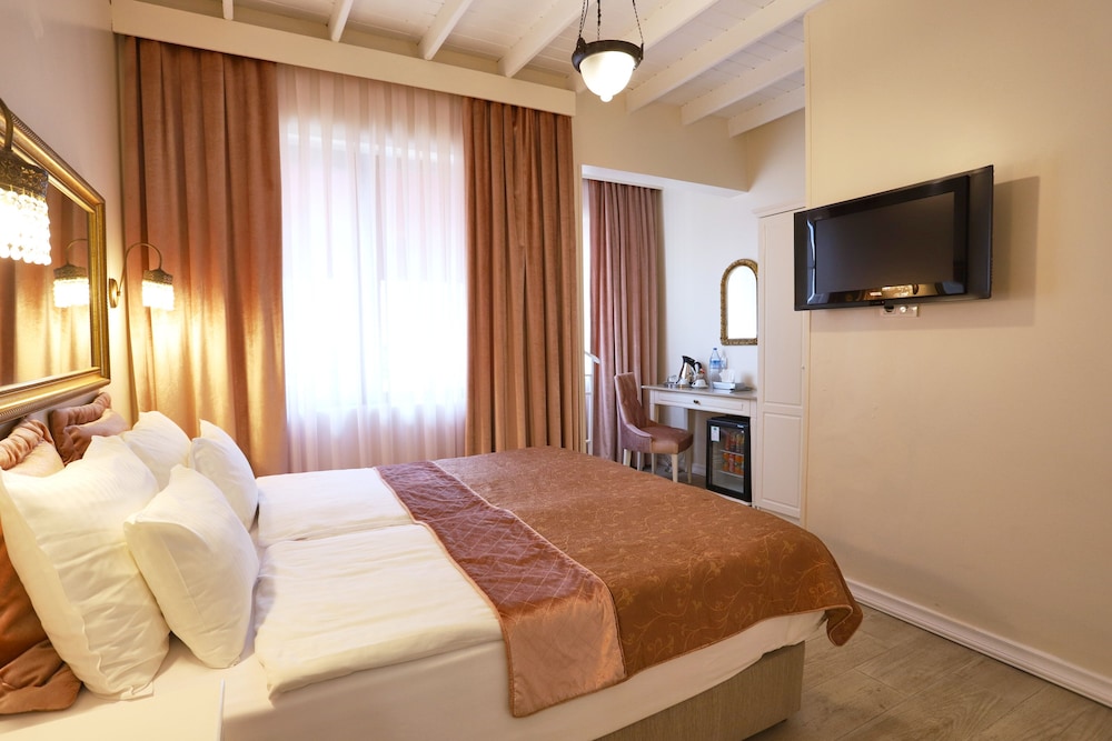Celal Sultan Hotel Special Class 26/87