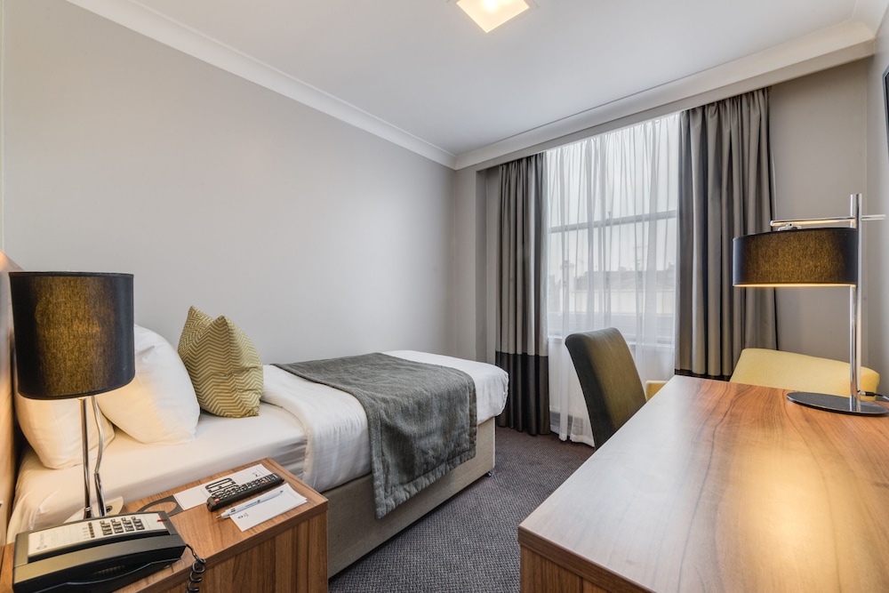 STANDARD, SINGLE BED