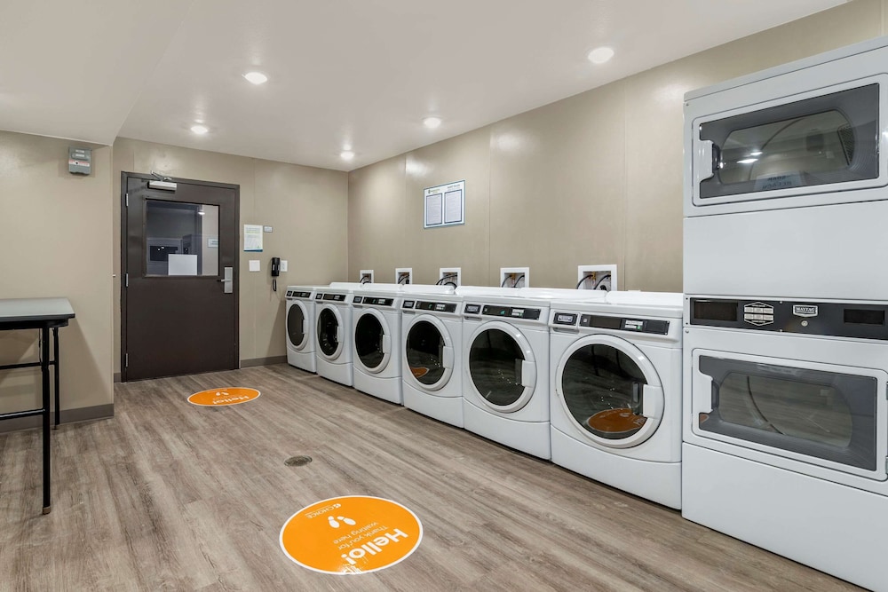WoodSpring Suites Brunswick 17/31