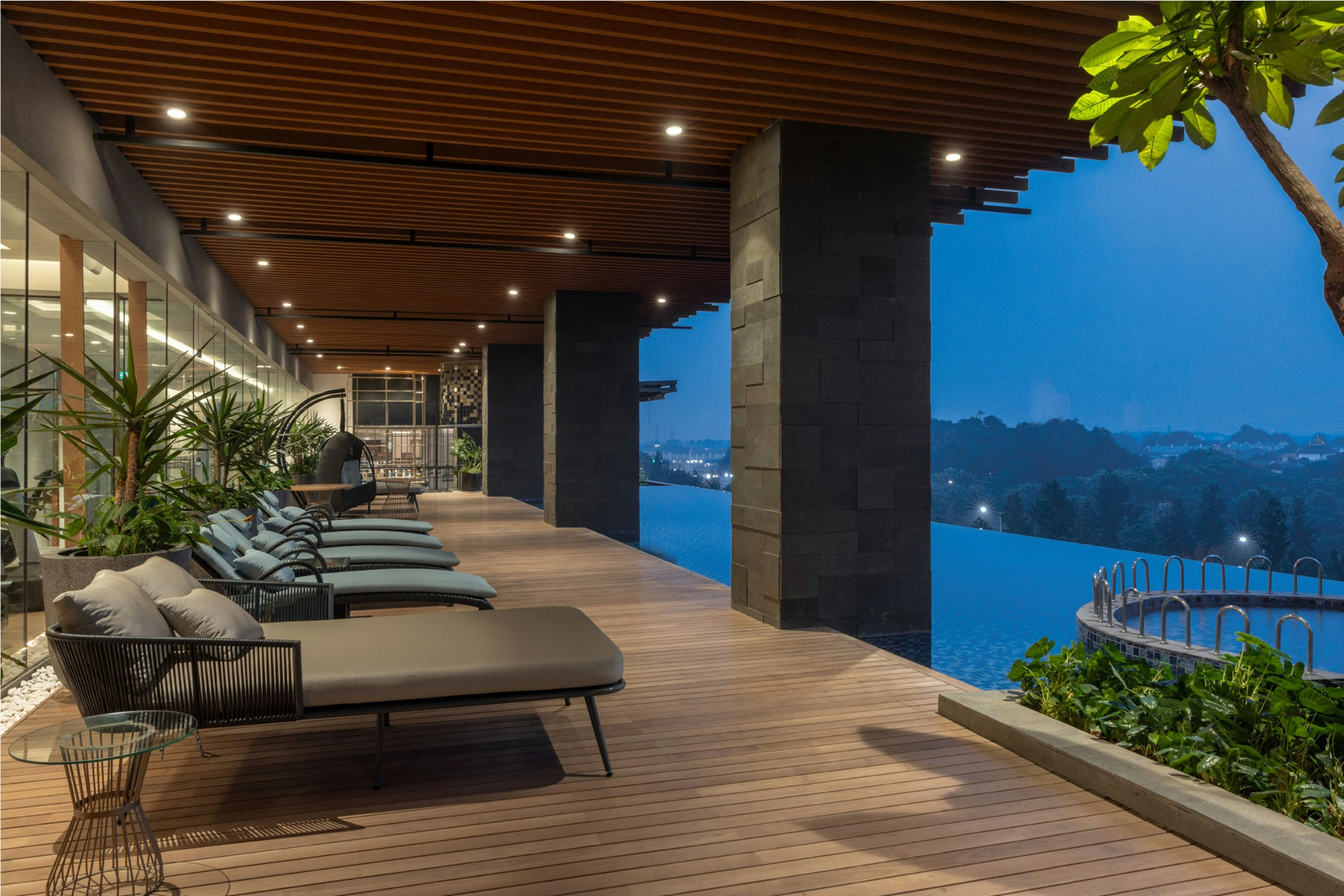 DoubleTree by Hilton Jakarta Bintaro Jaya 22/47