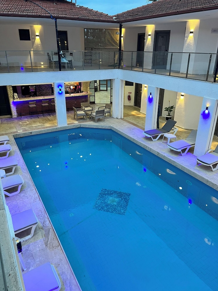 HAN DALYAN HOTEL 50/74