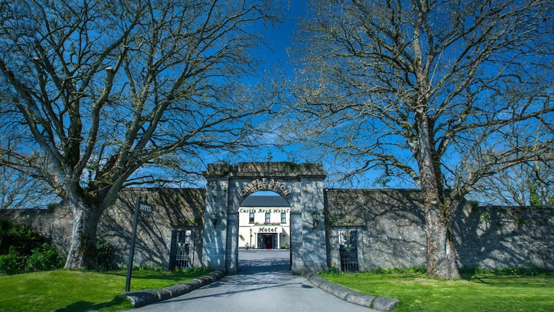 CASTLE ARCH HOTEL 47/47