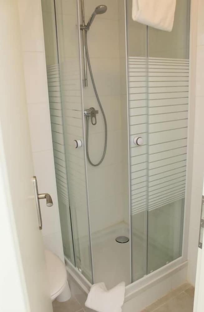 HOTEL S16 24/26