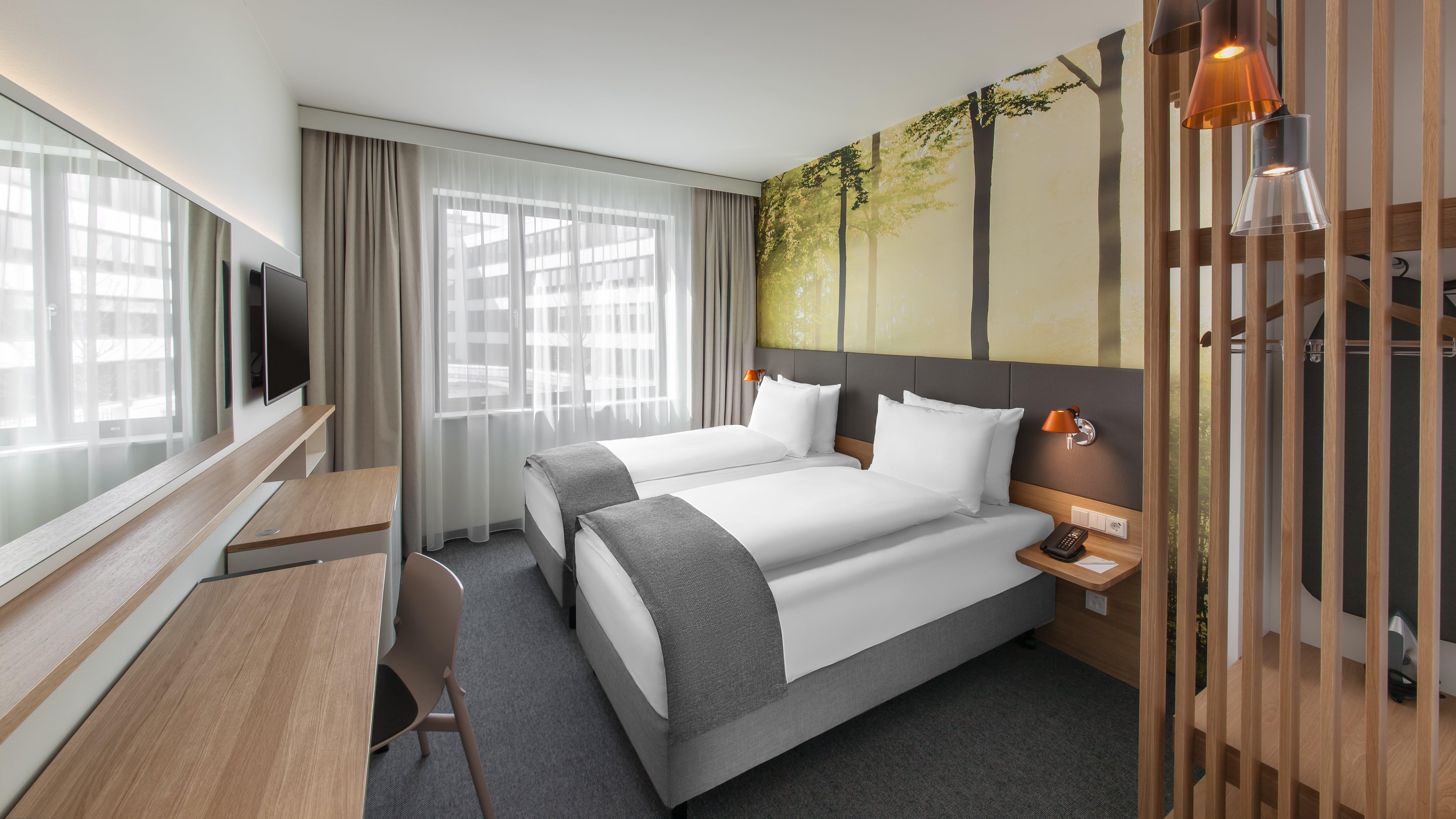 غرفة قياسية بسرير مزدوج، Holiday Inn Munich Leuchtenbergring, an IHG Hotel 3/5