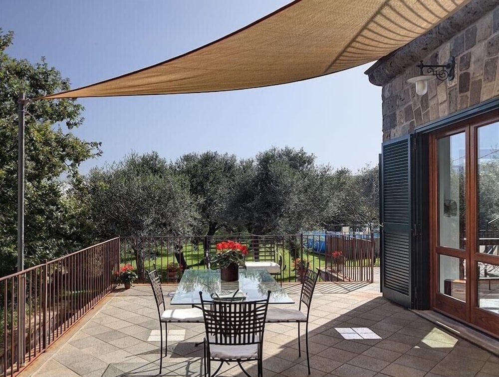 Villa Vesuvio 17/29