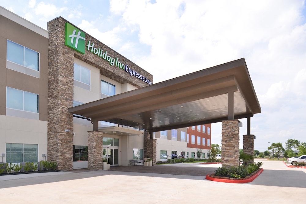 Holiday Inn Express Suites Houston E Pasadena 1/62