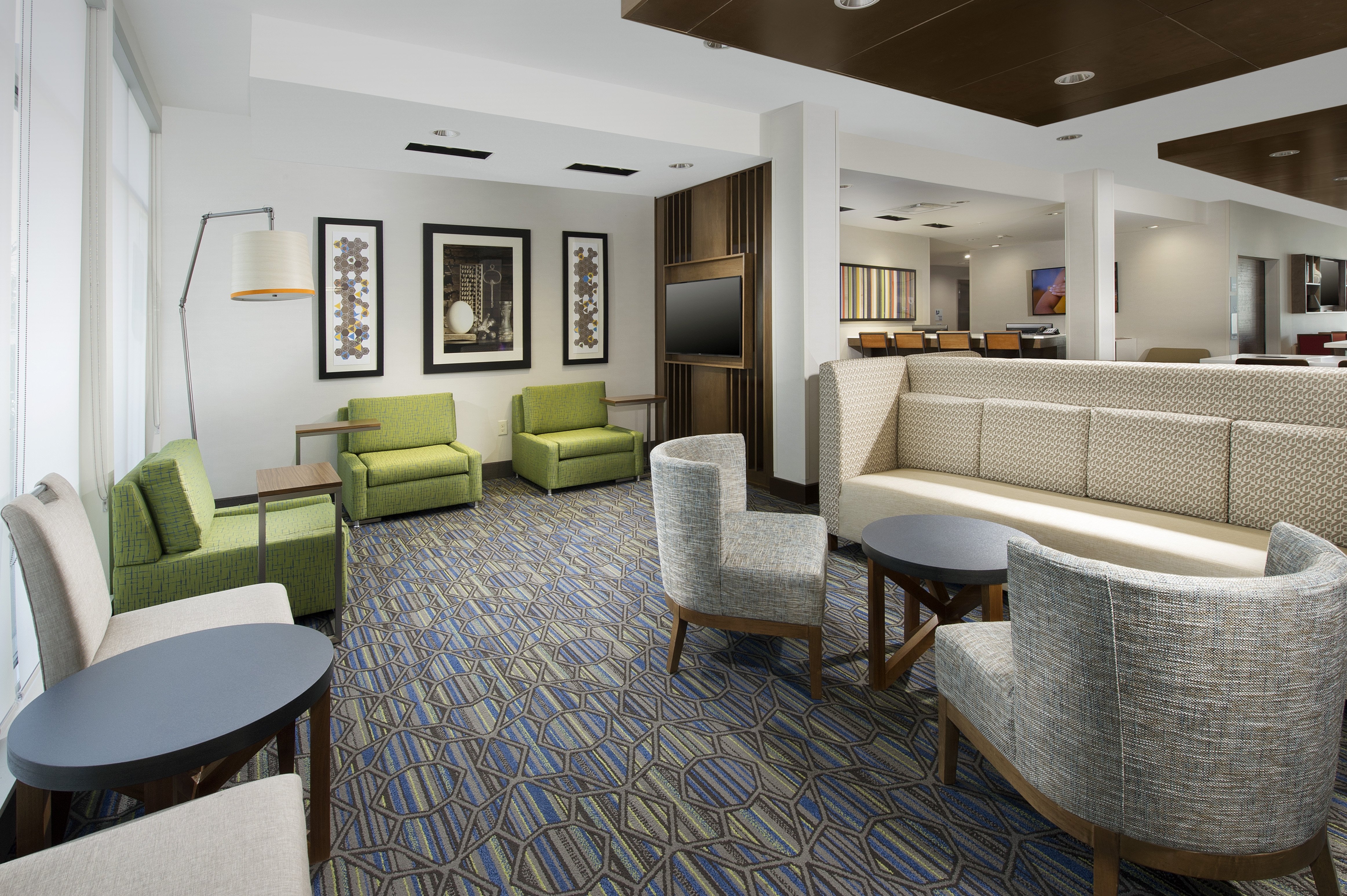 Holiday Inn Express & Suites New Braunfels 37/64