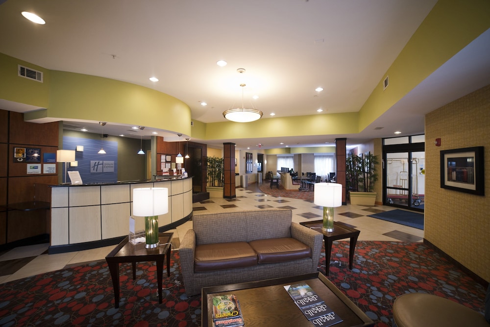 Holiday Inn Express Hotel Suites Atlanta East Lithonia 13/66