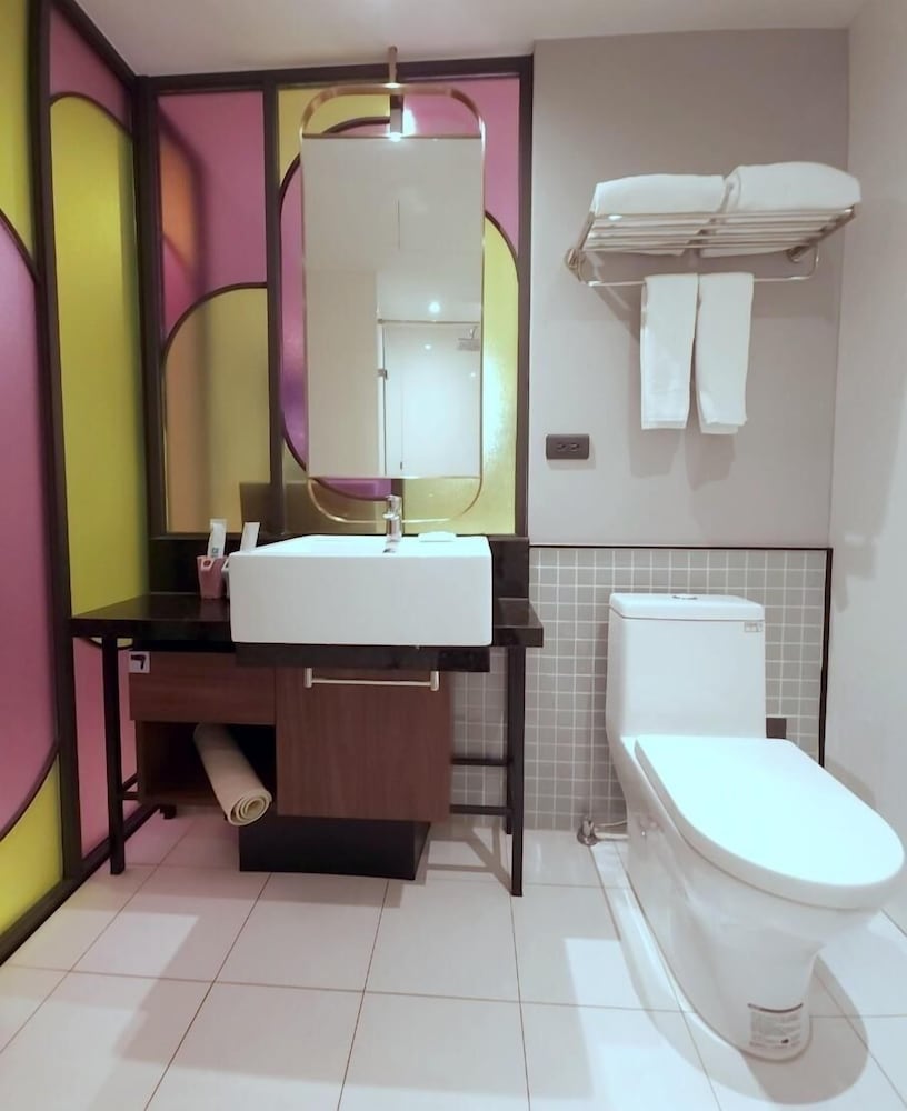 Olah Poshtel Taichung Station Hotel 31/36