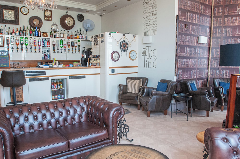 The Belgrave Hotel Tenby 40/62