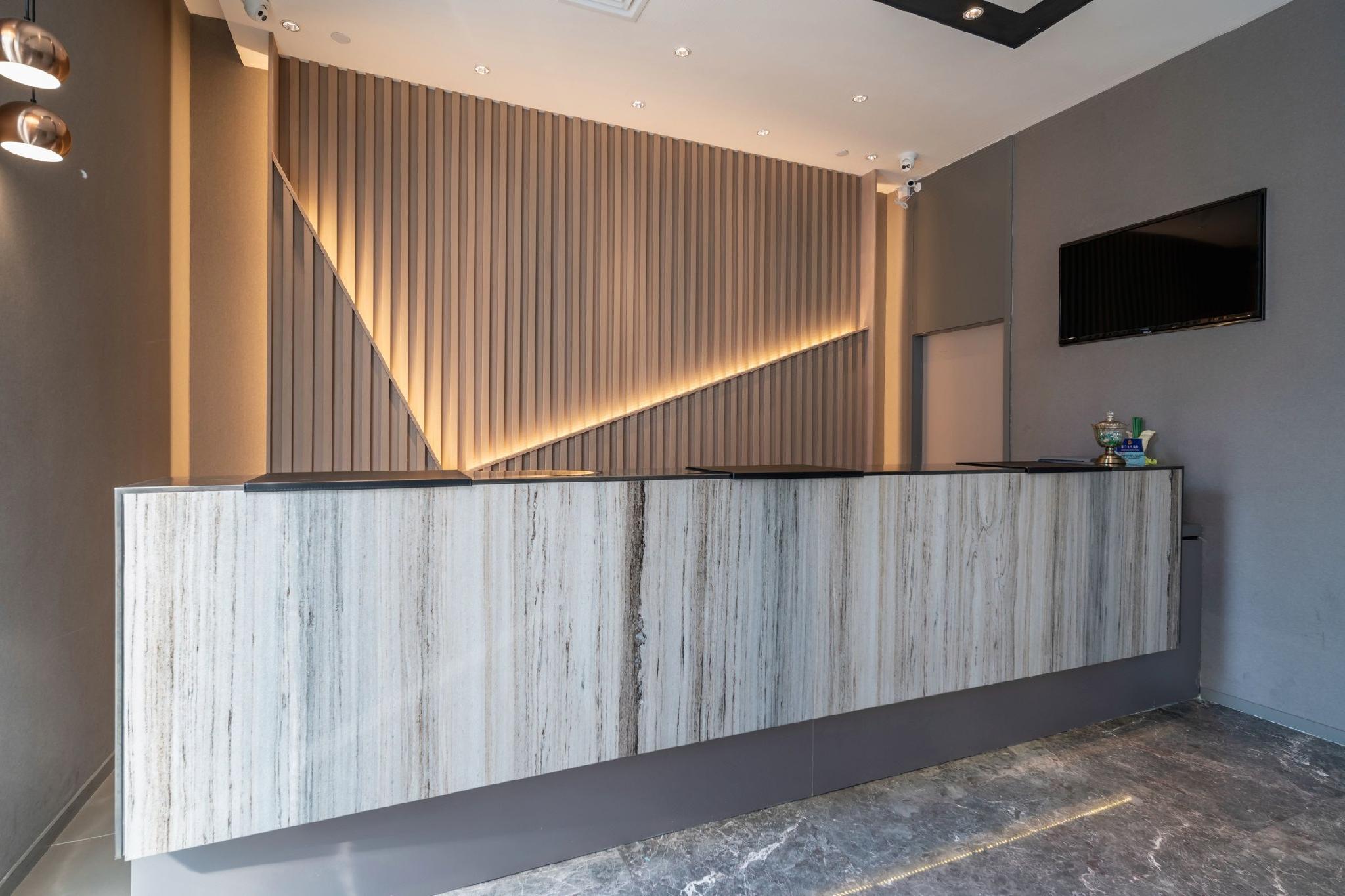 Home Inn Selected (Xiamen Zhongshan Road Pedestrian Street) 18/58