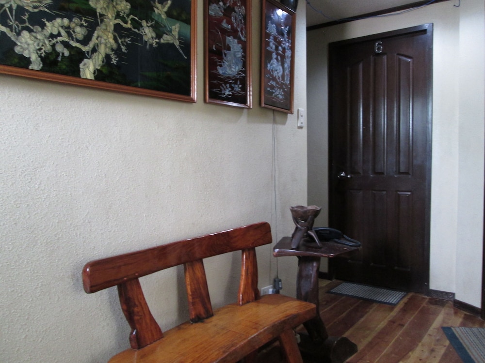 LA BELLA CASA DE BORACAY 32/57