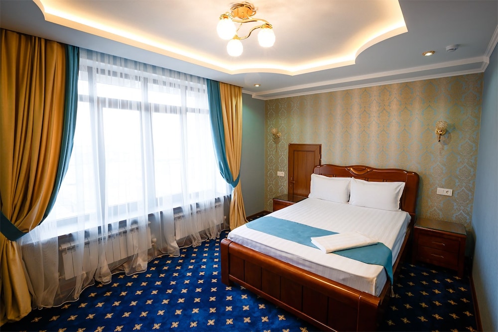 STANDARD, DOUBLE BED