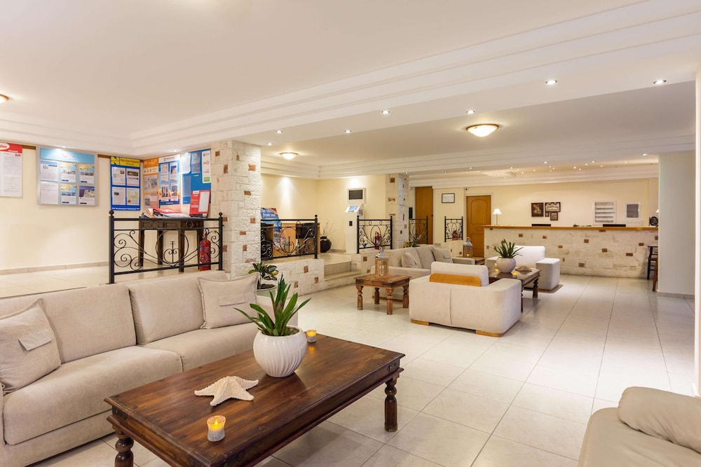 Asterias Village Resort 64/89