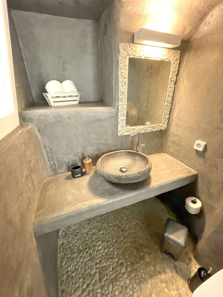 Hotel Lefteris 65/67