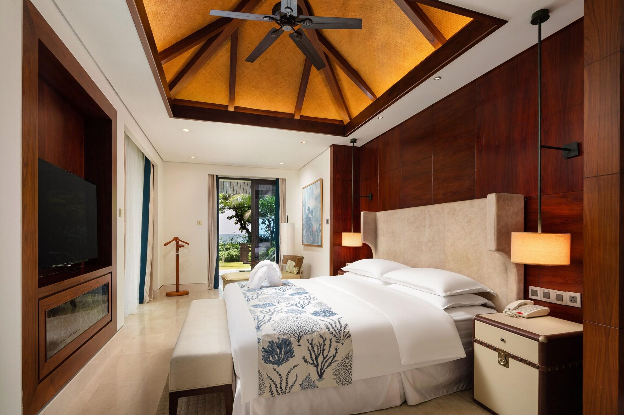 Deluxe, Villa, Ocean Front