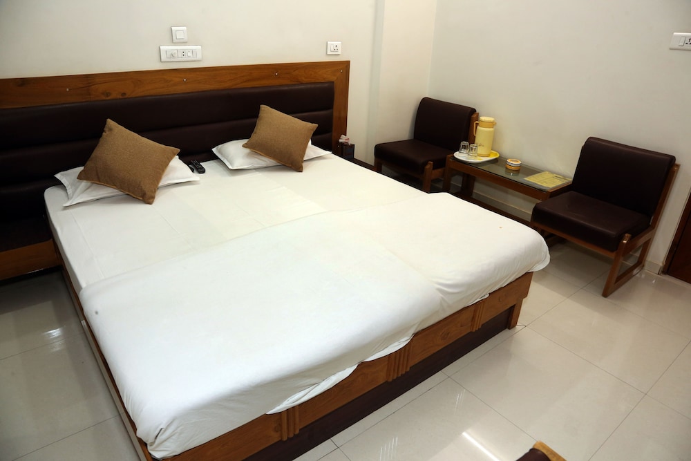 Hotel Jyoti 15/49