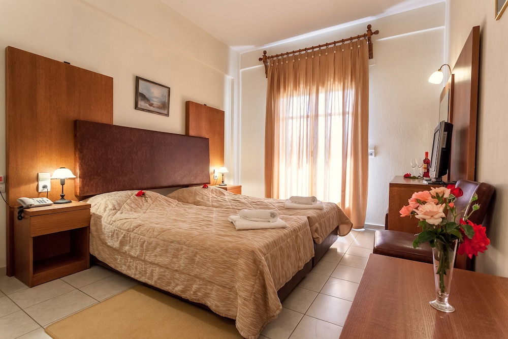 ROOM, TWIN BEDS, SEA VIEW