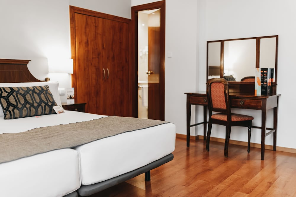 Oriente Atiram Hotel 29/77
