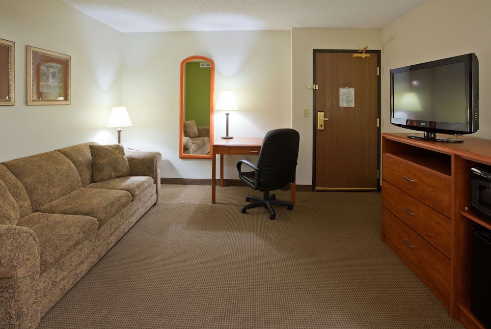 Americinn By Wyndham Thief River Falls 18/22