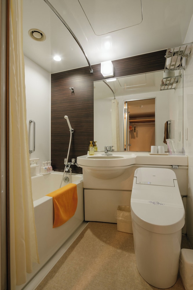 Kirishima Hotel 50/50