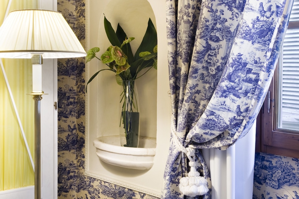 Alloro B&B 20/45