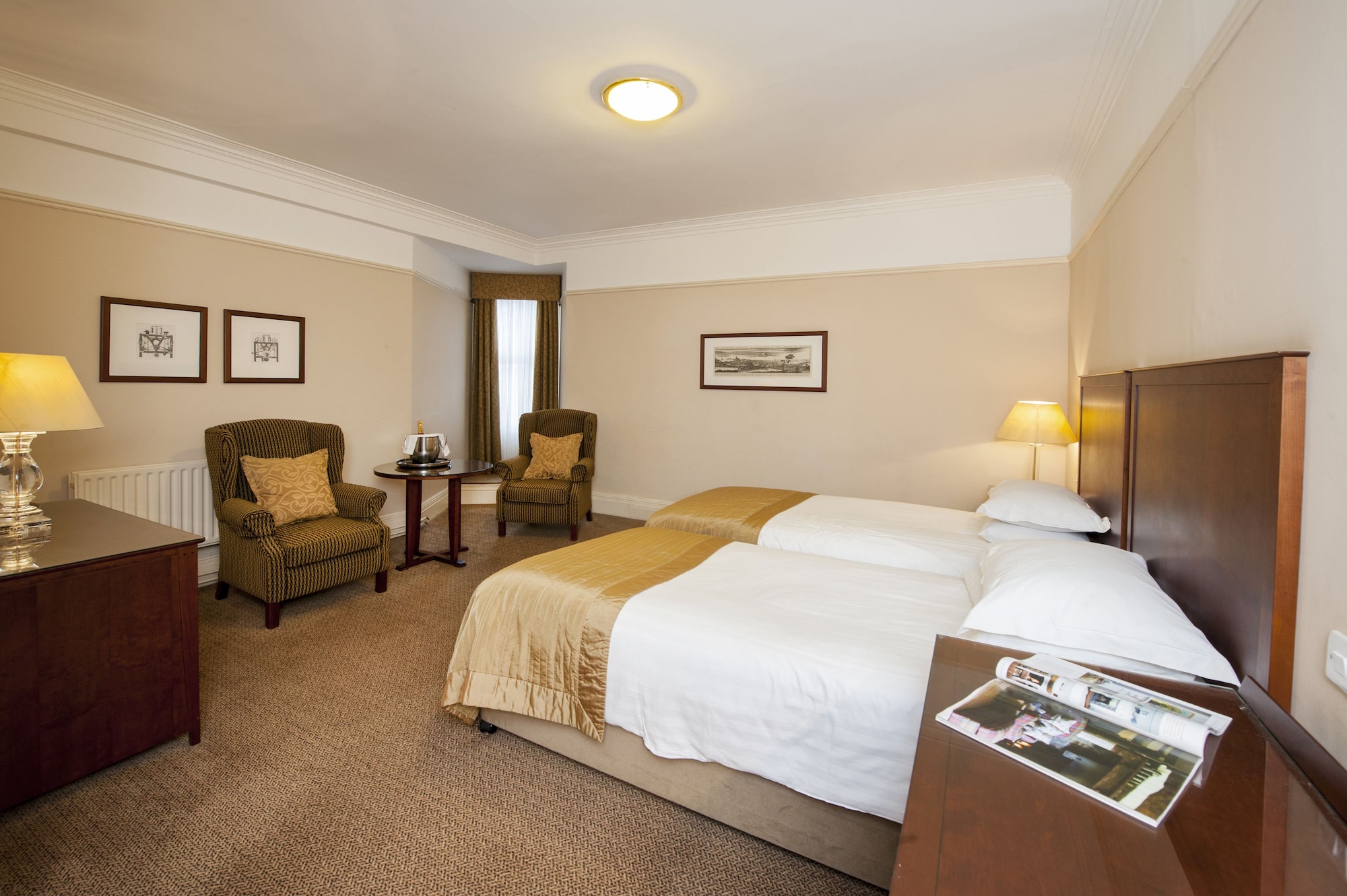 STANDARD, TWIN BEDS