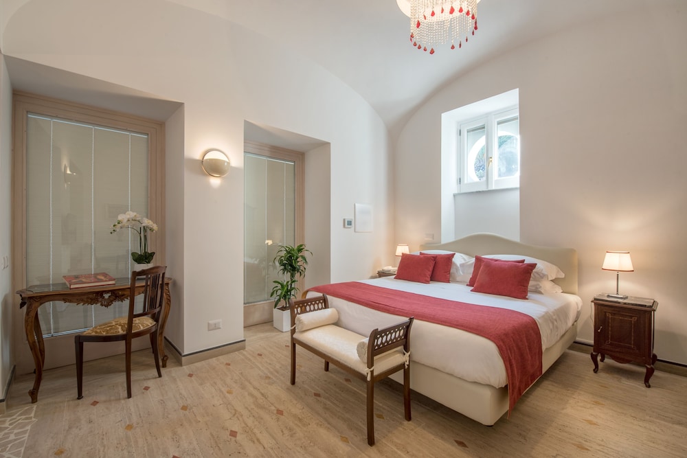 Don Antonino Relais Hotel 11/71