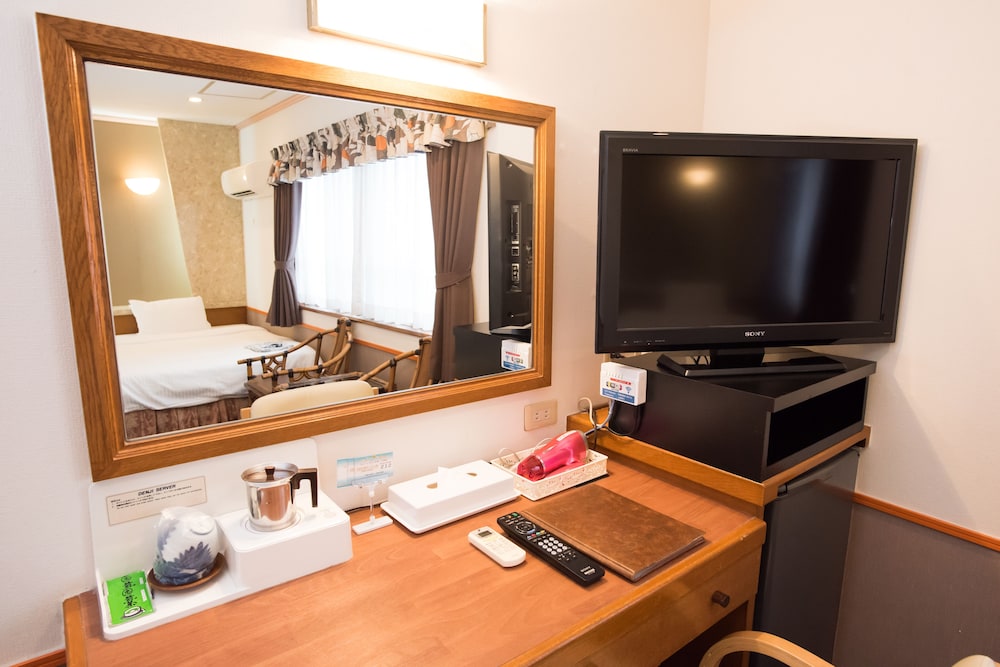 Crown Hotel Okinawa 54/75