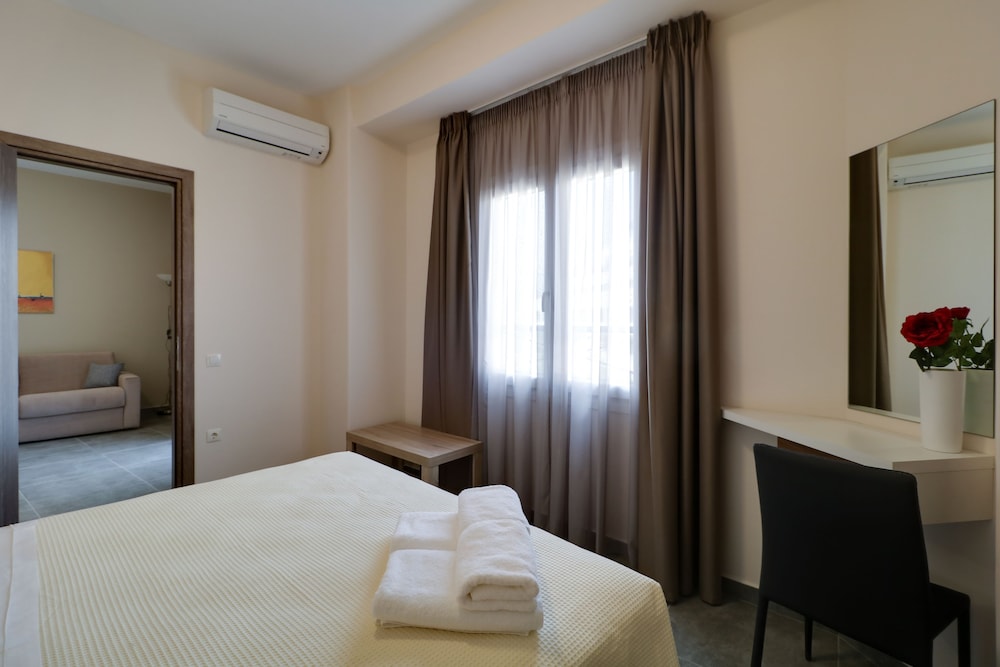 Athens Comfort Suites and Apartments 25/34