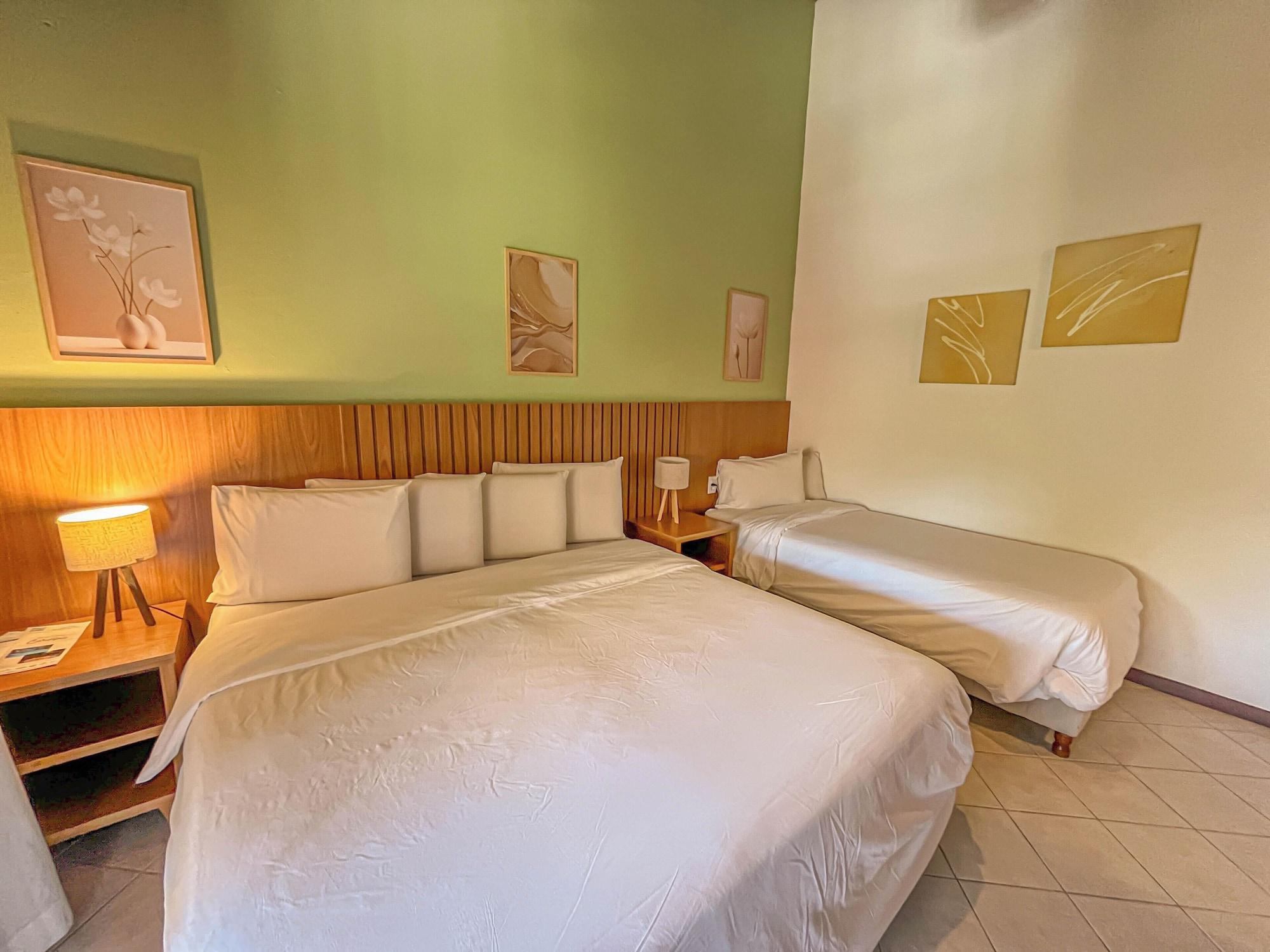 شقة ثلاثية، Mar Paraiso Hotel 4/7
