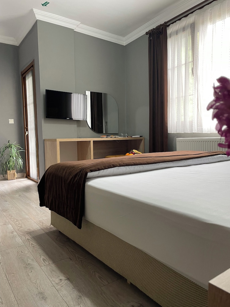 Pugari Otel 17/40