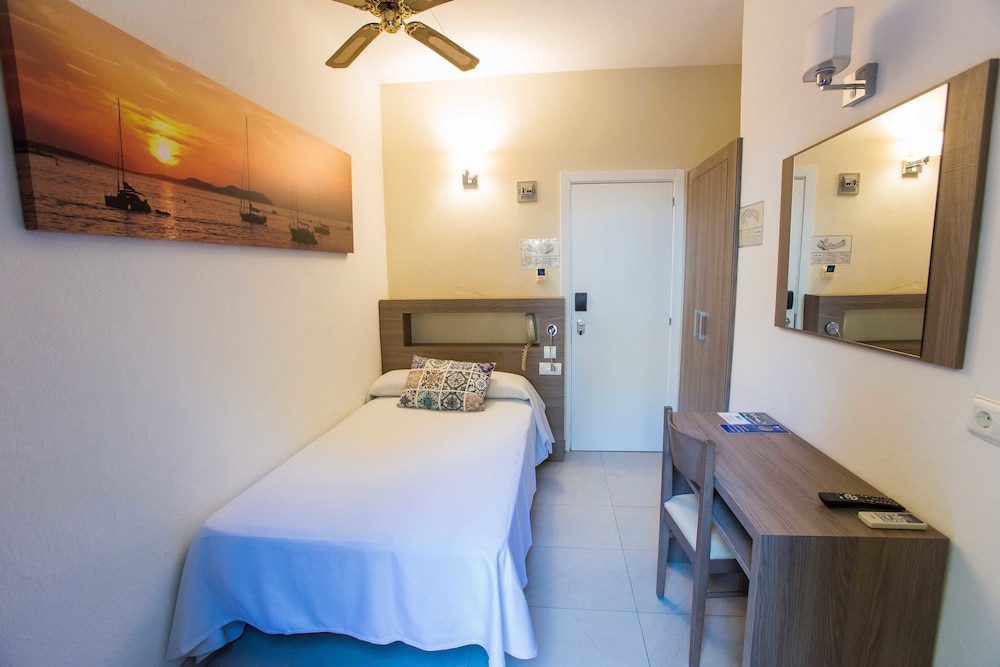 Hotel Tagomago 23/72