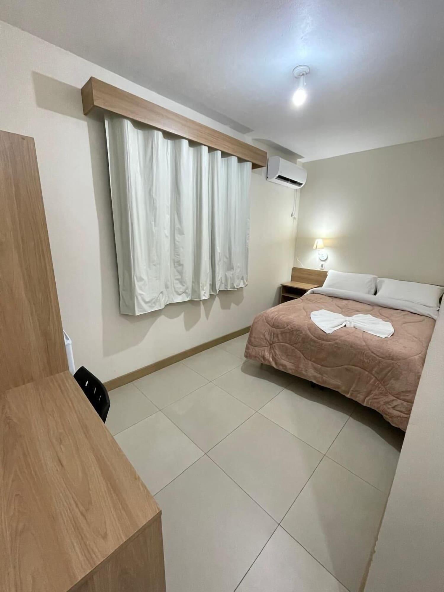2 Bedrooms, Superior