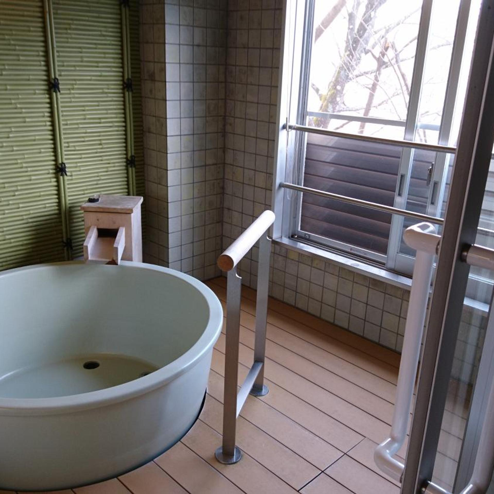 Itoen Hotel Kusatsu 56/57