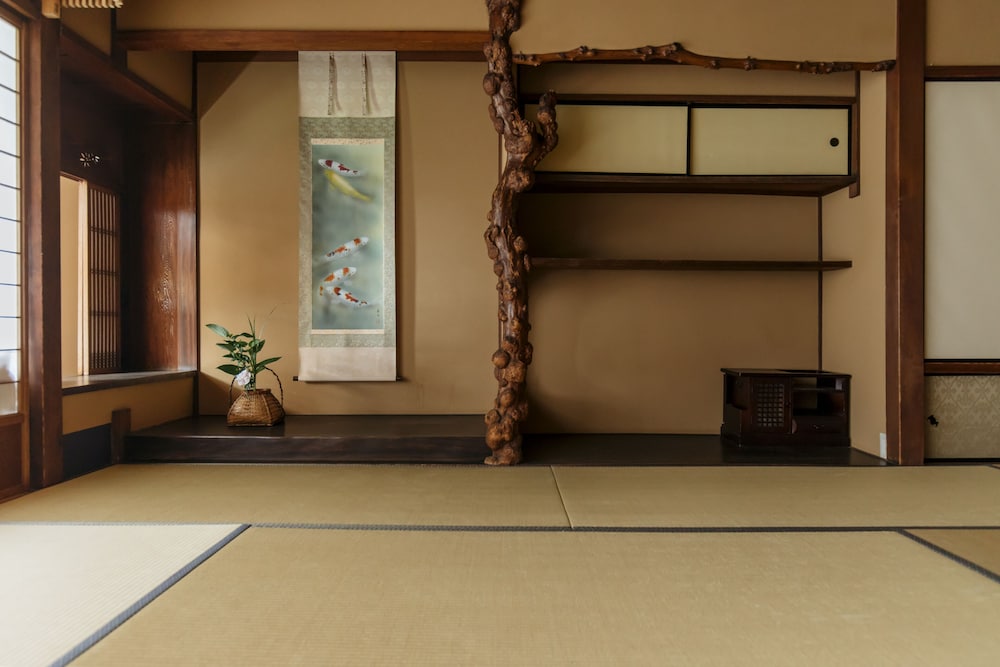 Toshiharu Ryokan 8/50