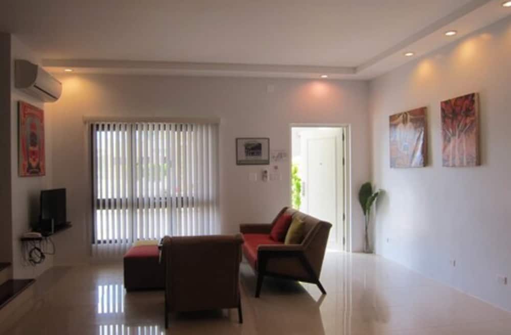 Tumon Bel-Air Serviced Residence 40/64