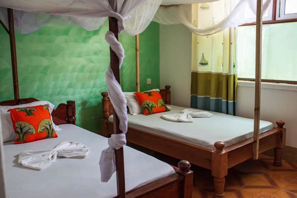 Mocco Beach Villa 42/78